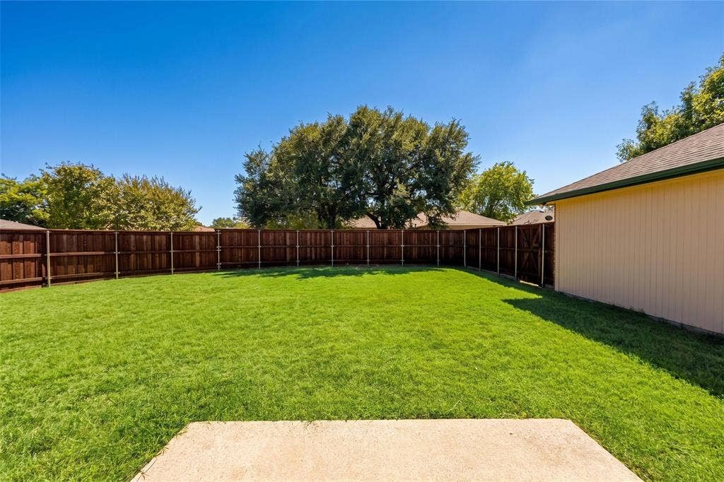 1400 Chicota Drive, Plano, TX 75023 1400 Chicota Drive, Plano, TX 75023