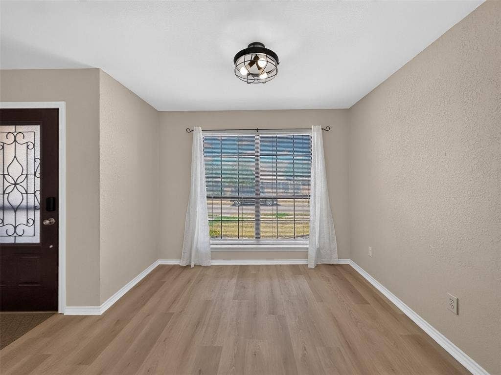 1400 Chicota Drive, Plano, TX 75023 1400 Chicota Drive, Plano, TX 75023