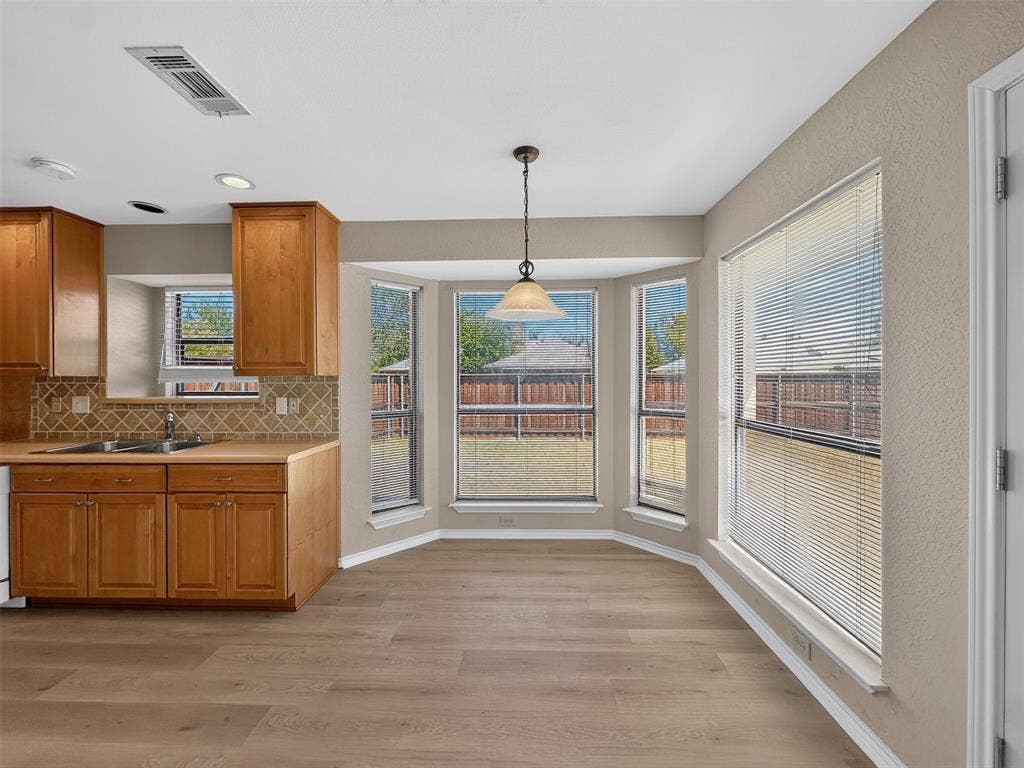 1400 Chicota Drive, Plano, TX 75023 1400 Chicota Drive, Plano, TX 75023