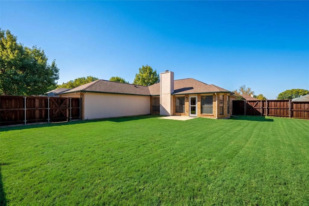 1400 Chicota Drive, Plano, TX 75023 1400 Chicota Drive, Plano, TX 75023