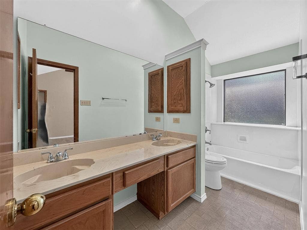1400 Chicota Drive, Plano, TX 75023 1400 Chicota Drive, Plano, TX 75023