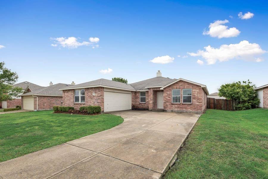 Property photo for 509 Cherrywood Terrace, Royse City, TX