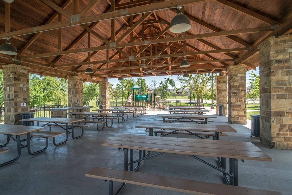 Numerous gathering spots, playgrounds!