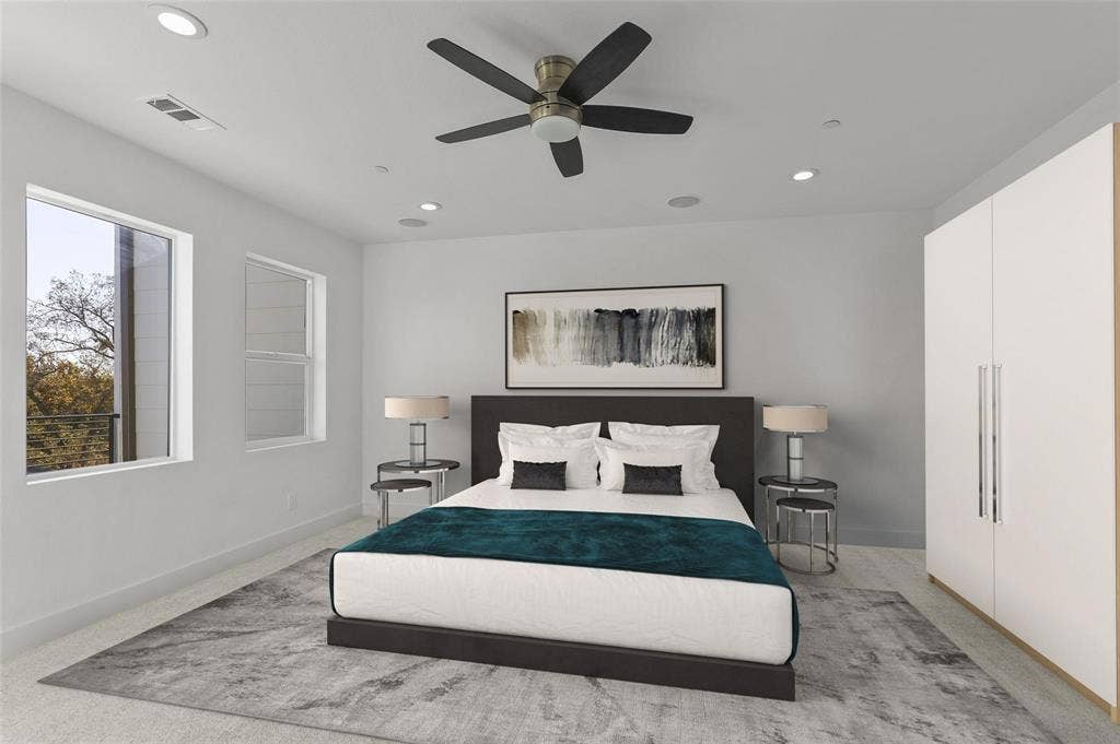 708 W 9th Street, #103, Dallas, TX 75208 4th Floor Staged as Bedroom