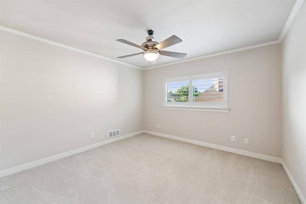 7233 Helsem Bend, Dallas, TX 75230