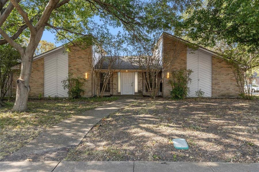 Property photo for 1400 Forsythe Drive, Richardson, TX