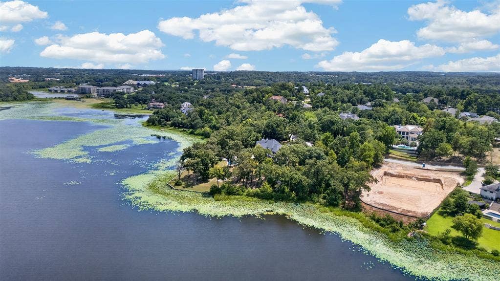 4513 Cascades Shoreline Drive, Tyler, TX 75709 Lakefront property
