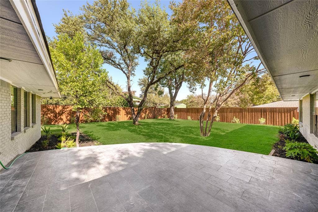 7139 Baxtershire Drive, Dallas, TX 75230