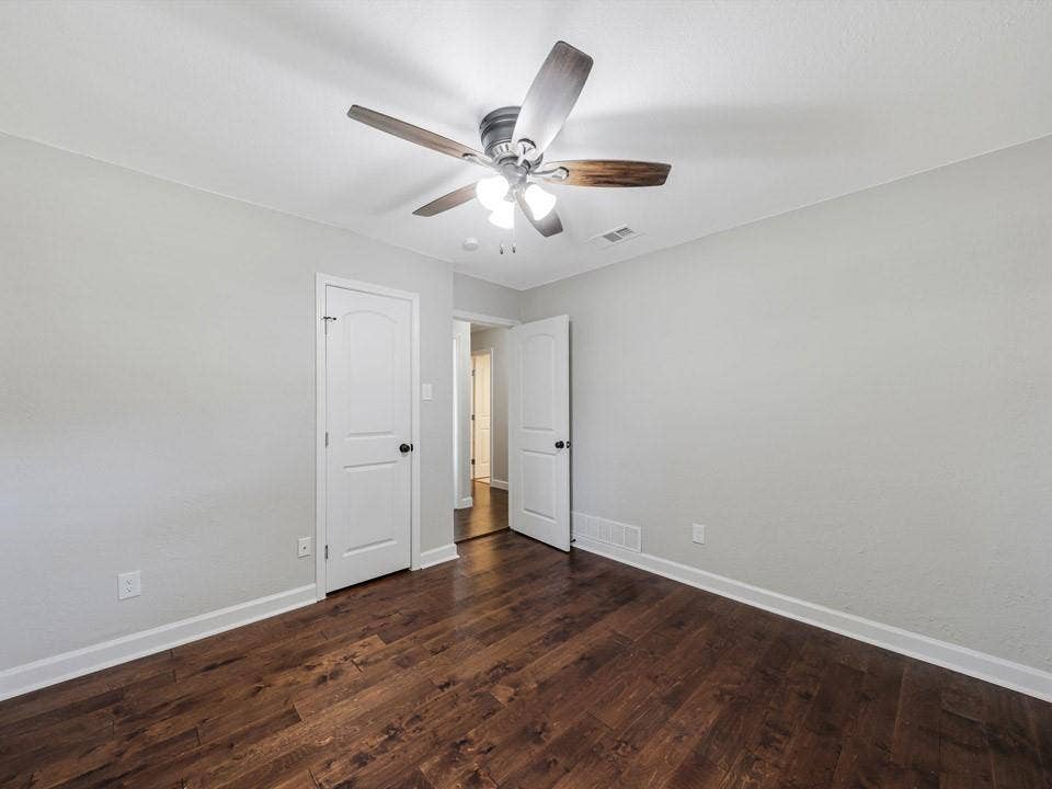 1724 Hearthstone Drive, Plano, TX 75023 1724 Hearthstone Drive, Plano, TX 75023