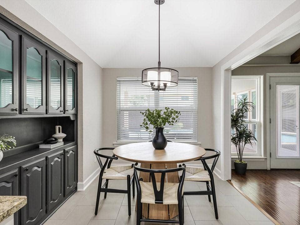 1724 Hearthstone Drive, Plano, TX 75023 1724 Hearthstone Drive, Plano, TX 75023