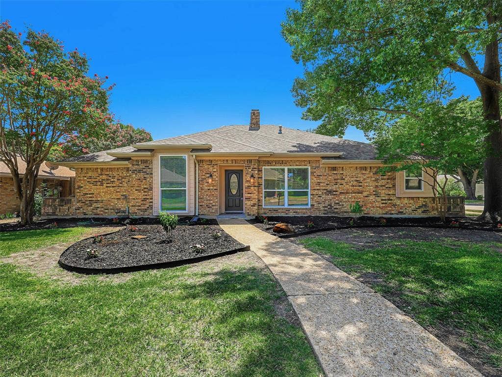 1724 Hearthstone Drive, Plano, TX 75023 1724 Hearthstone Drive, Plano, TX 75023