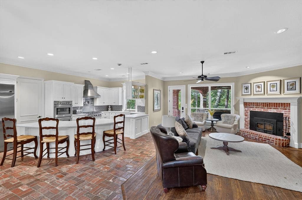 731 Creekwood Drive N, Fairview, TX 75069 731 Creekwood Drive N, Fairview, TX 75069