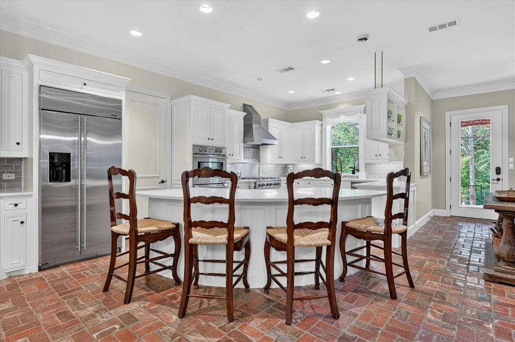 731 Creekwood Drive N, Fairview, TX 75069 731 Creekwood Drive N, Fairview, TX 75069
