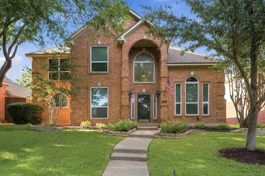 Property photo for 3105 Mcbee Drive, Plano, TX