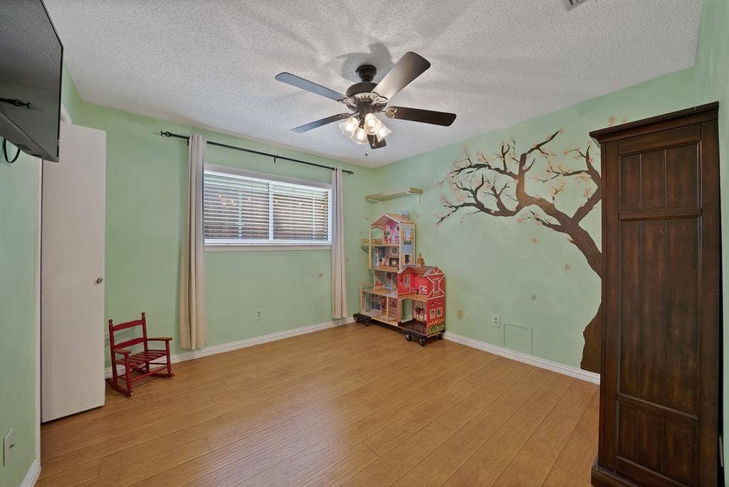 1818 Sara Lane, Richardson, TX 75081 1818 Sara Lane, Richardson, TX 75081