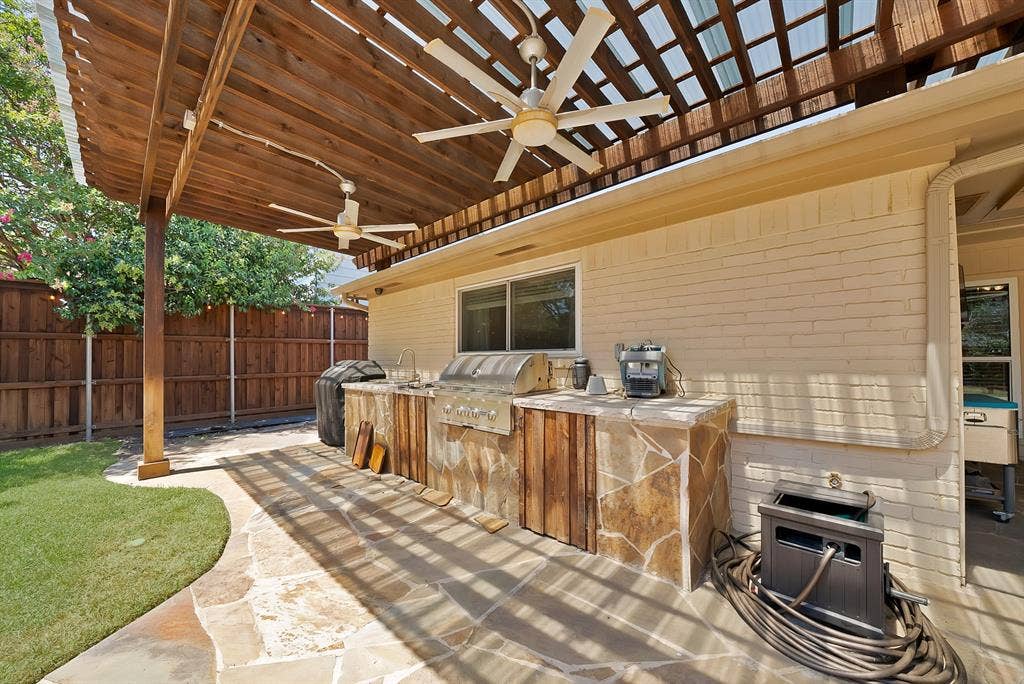 1818 Sara Lane, Richardson, TX 75081 1818 Sara Lane, Richardson, TX 75081