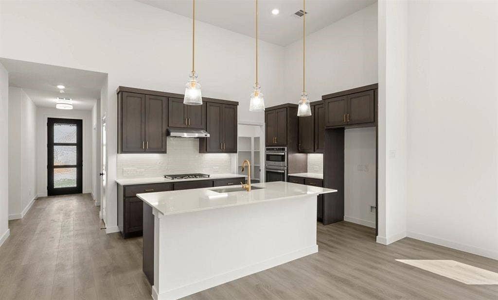 3634 Saffron Drive, Celina, TX 75009 Kitchen featuring the Oxford Collection