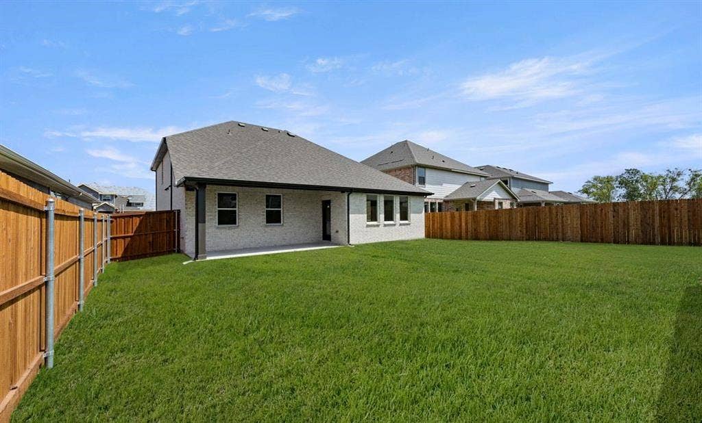 3634 Saffron Drive, Celina, TX 75009 Rear Exterior Design