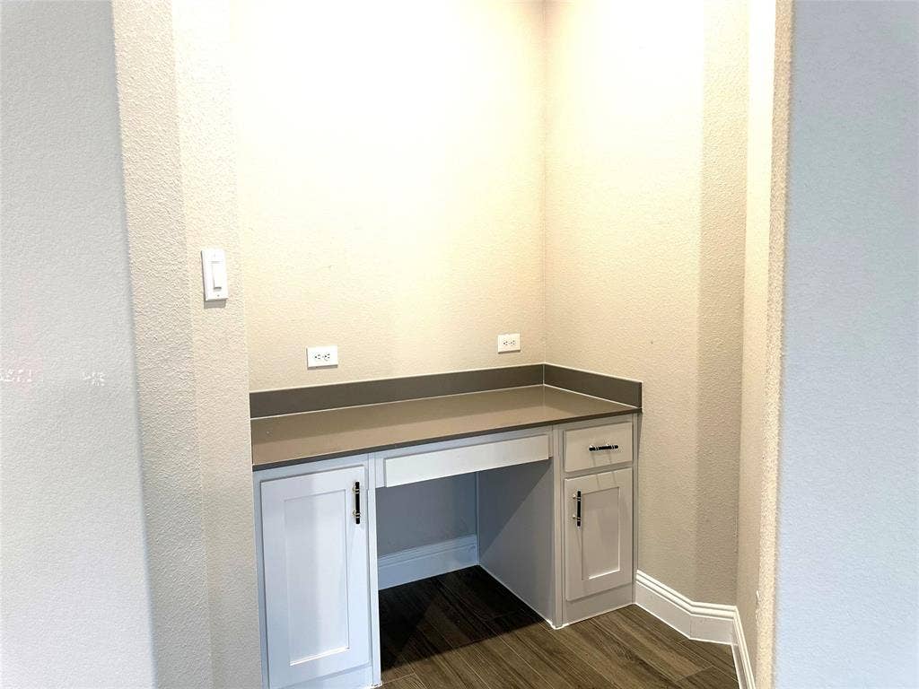 1008 Virginia Drive, Mansfield, TX 76063