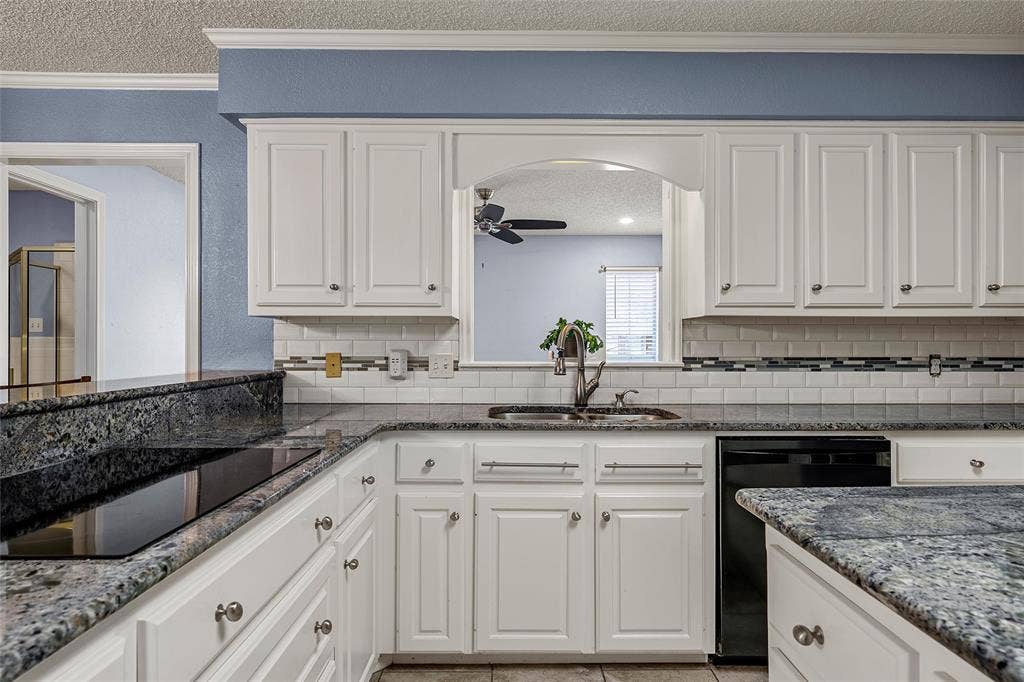 1119 Western Ridge Drive, Waco, TX 76712 1119 Western Ridge Drive, Waco, TX 76712