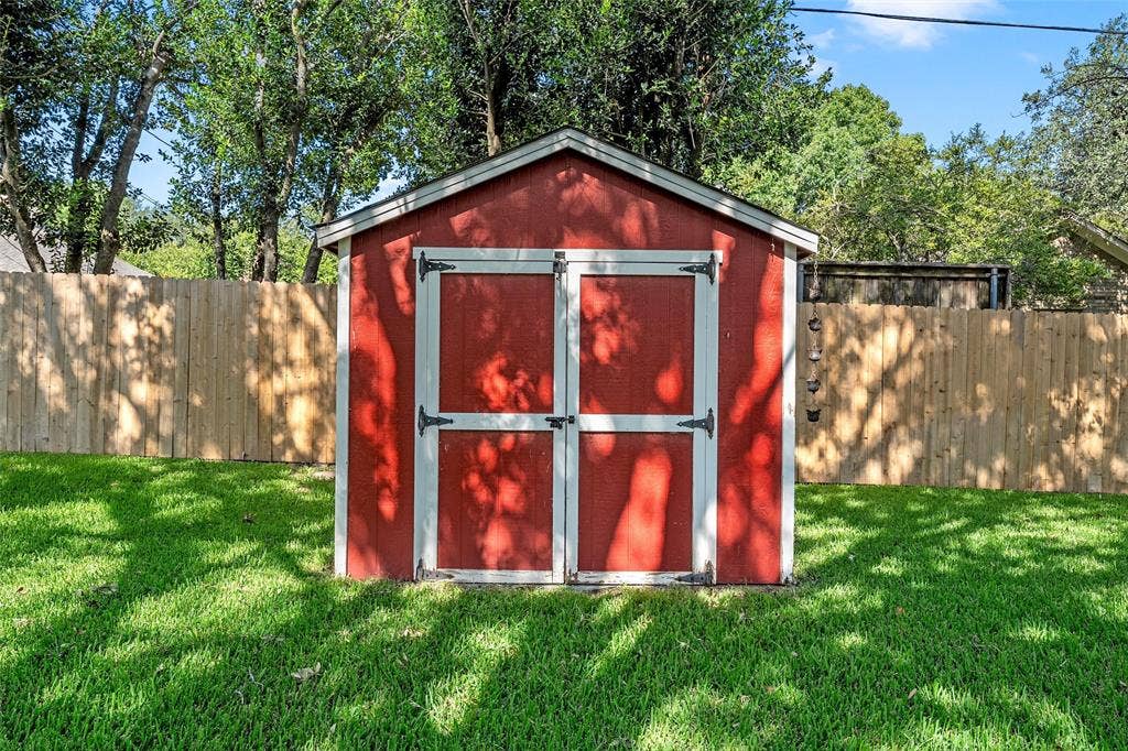 1119 Western Ridge Drive, Waco, TX 76712 1119 Western Ridge Drive, Waco, TX 76712