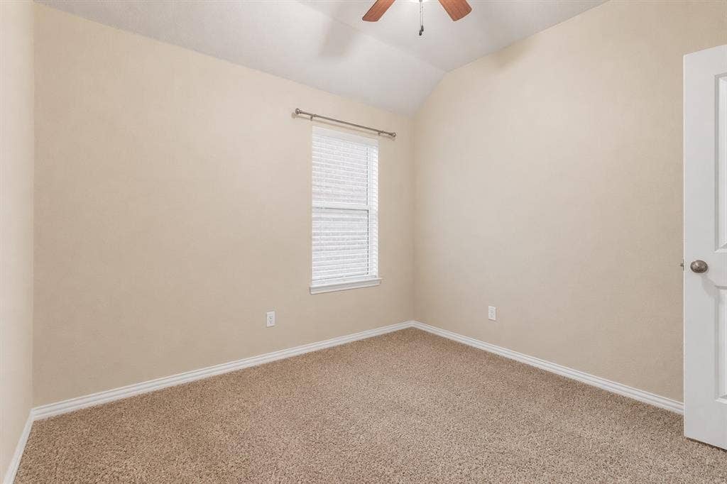 620 Swift Current Drive, Crowley, TX 76036 620 Swift Current Drive, Crowley, TX 76036