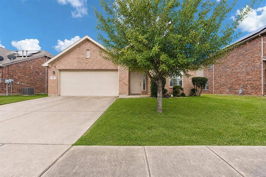 620 Swift Current Drive, Crowley, TX 76036 620 Swift Current Drive, Crowley, TX 76036