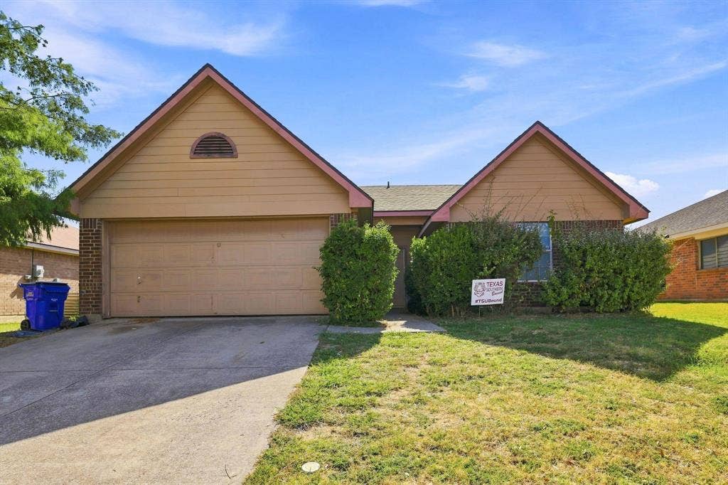 3512 Loyd Drive, Balch Springs, TX 75180 3512 Loyd Drive, Balch Springs, TX 75180