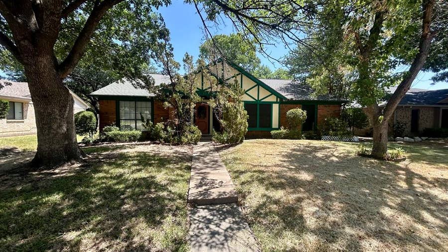 Property photo for 6620 Belcamp Drive, Plano, TX