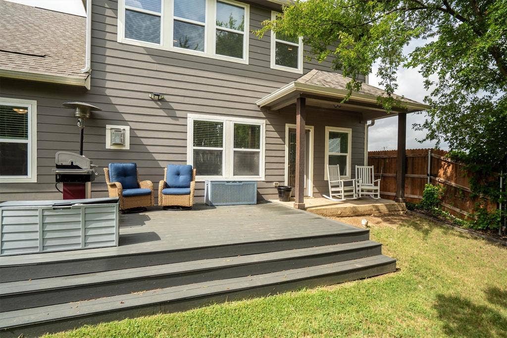 111 Rusk Street, Argyle, TX 76226 111 Rusk Street, Argyle, TX 76226