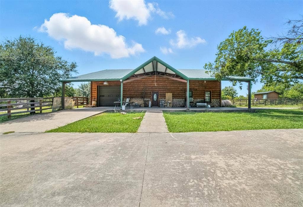 3131 Beltline Road, Sunnyvale, TX 75182