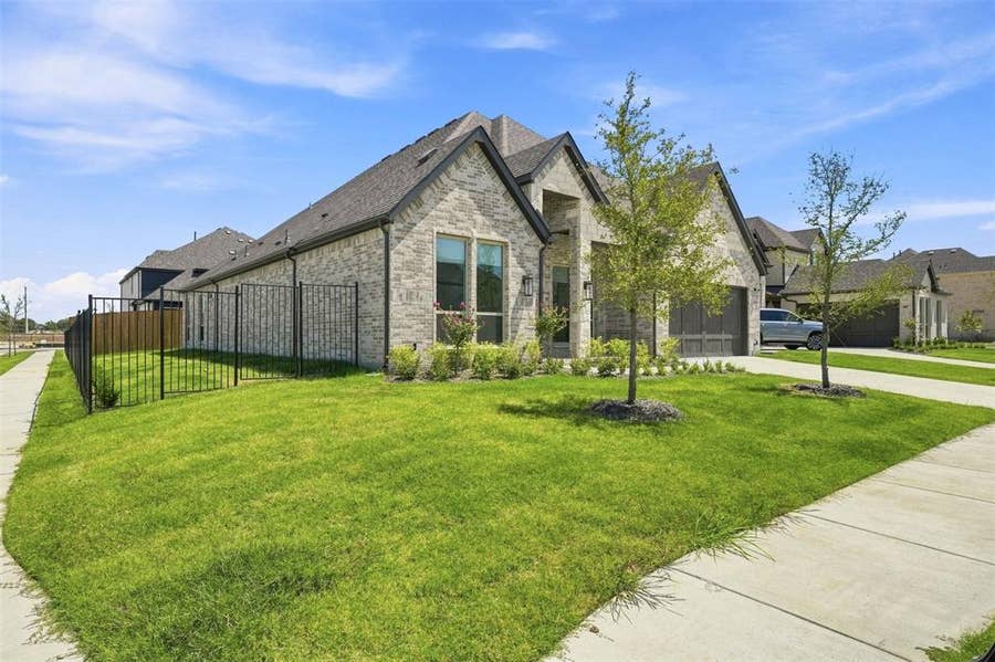 Property photo for 15264 Heartland Drive, Frisco, TX