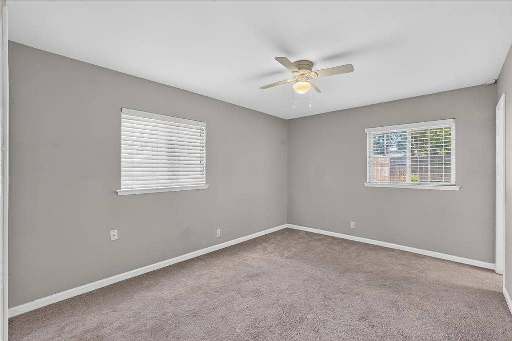 828 Kingswood Avenue, Richardson, TX 75080