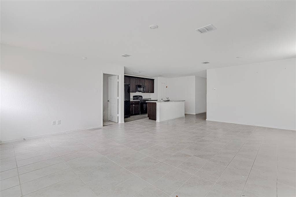 8617 Thicket Ridge Street, Fort Worth, TX 76123 8617 Thicket Ridge Street, Fort Worth, TX 76123