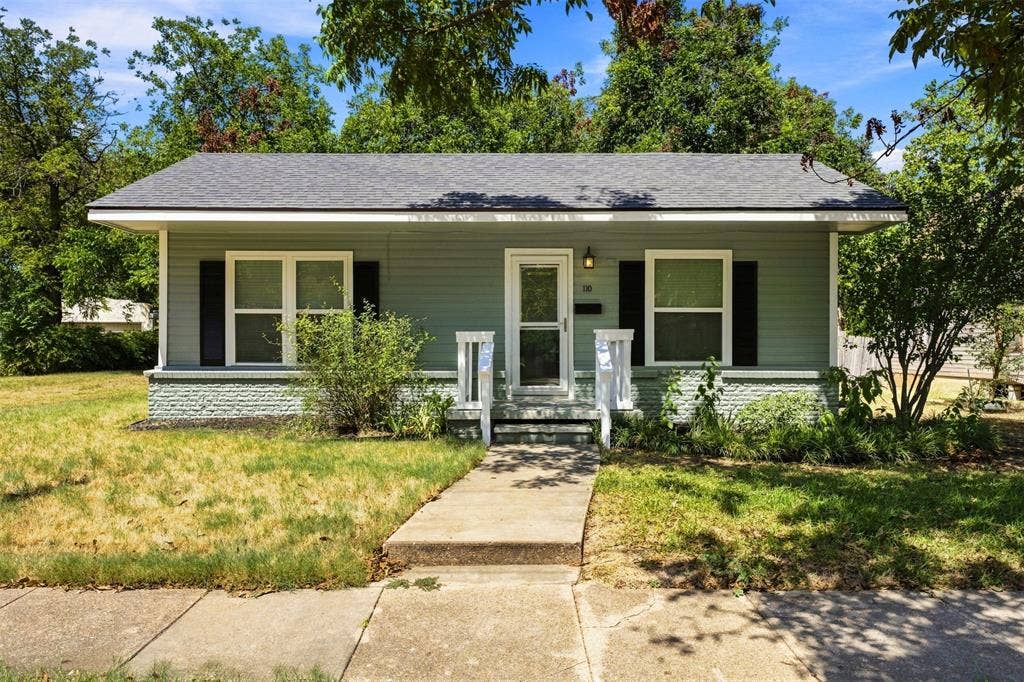110 S Marable Street, West, TX 76691 110 S Marable Street, West, TX 76691