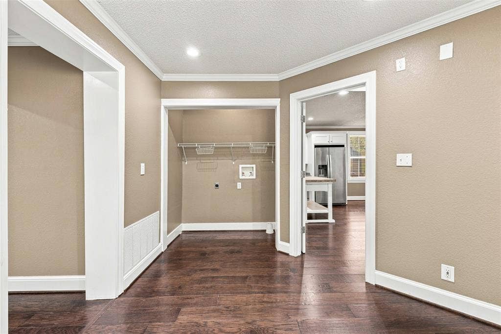 110 S Marable Street, West, TX 76691 110 S Marable Street, West, TX 76691
