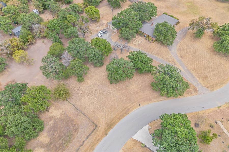 Property photo for 4965 Sunset Circle N, Fort Worth, TX