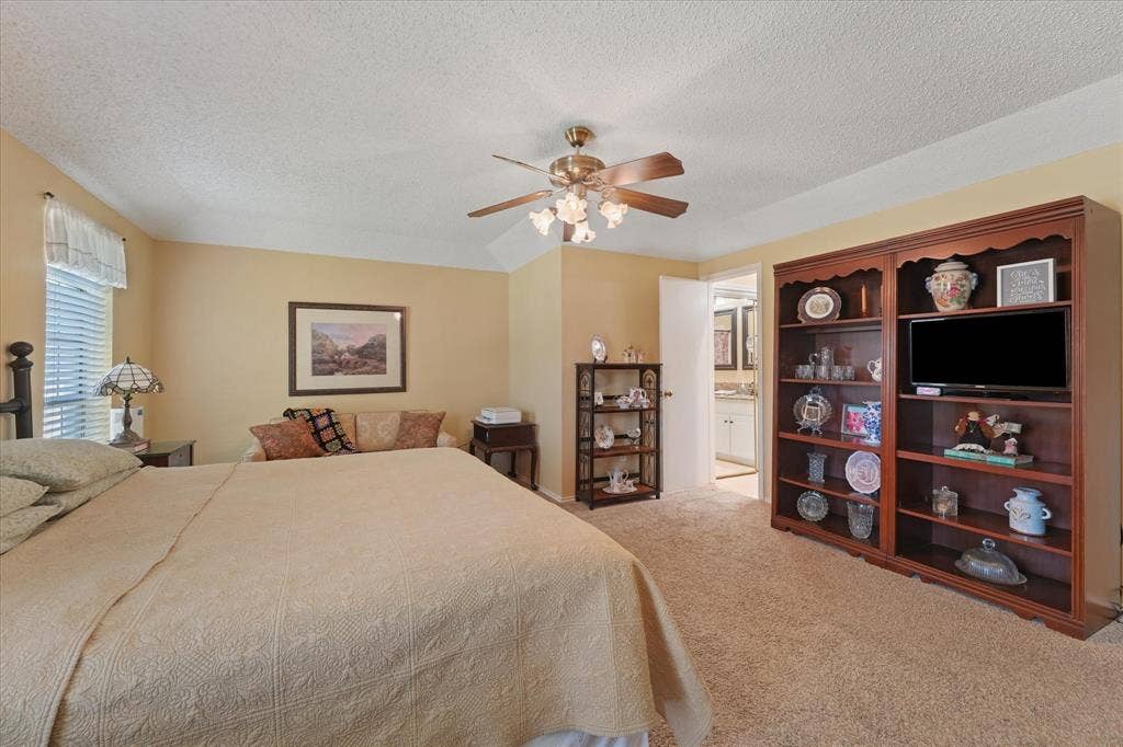 2833 Stoneridge Drive, Garland, TX 75044