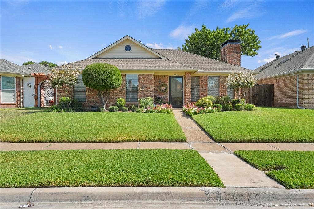 2833 Stoneridge Drive, Garland, TX 75044