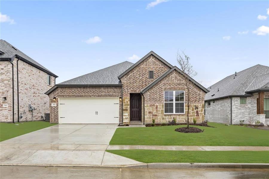 Property photo for 2828 Spring Side, Royse City, TX