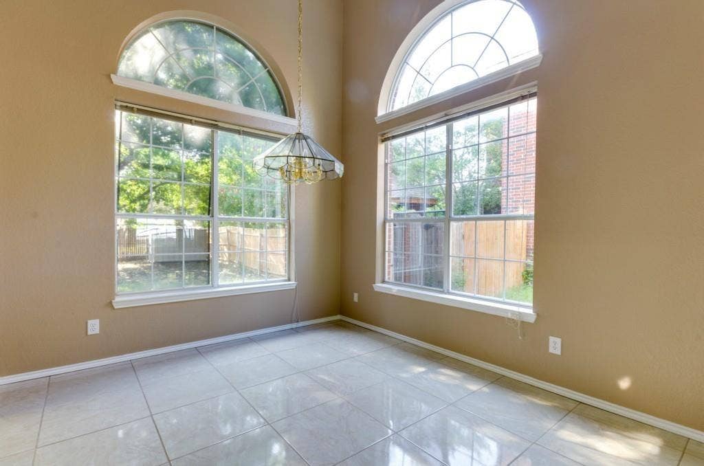 6801 Carrington Drive, Plano, TX 75023 6801 Carrington Drive, Plano, TX 75023