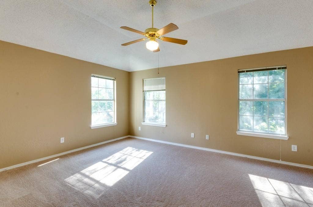 6801 Carrington Drive, Plano, TX 75023 6801 Carrington Drive, Plano, TX 75023