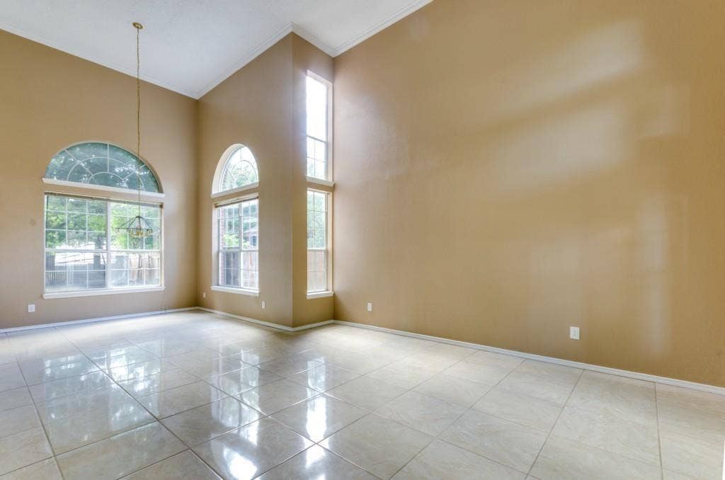 6801 Carrington Drive, Plano, TX 75023 6801 Carrington Drive, Plano, TX 75023