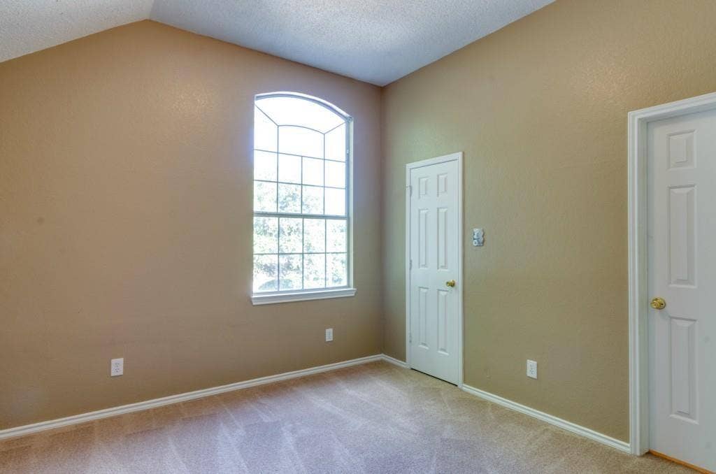6801 Carrington Drive, Plano, TX 75023 6801 Carrington Drive, Plano, TX 75023