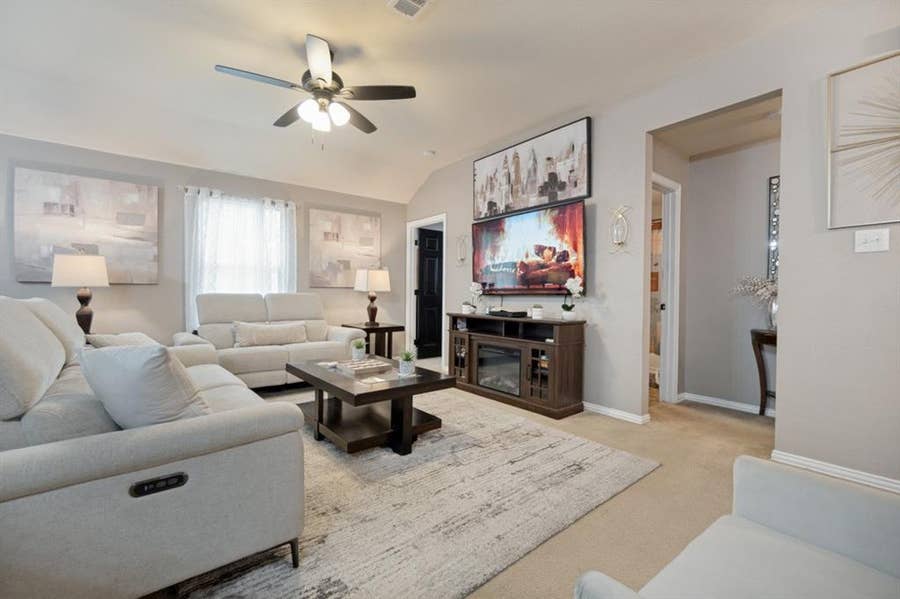 Property photo for 3031 Appaloosa Drive, Dallas, TX