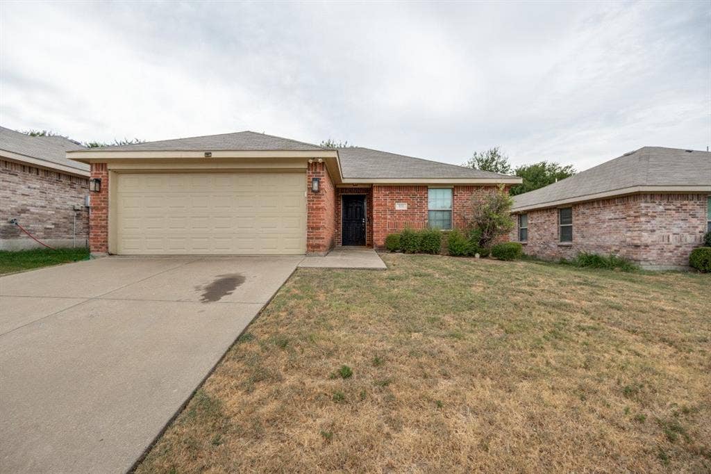 3031 Appaloosa Drive, Dallas, TX 75237 3031 Appaloosa Drive, Dallas, TX 75237