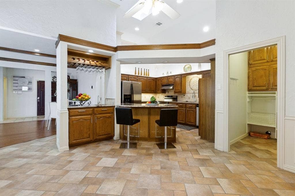 2817 Big Oaks Drive, Garland, TX 75044 2817 Big Oaks Drive, Garland, TX 75044
