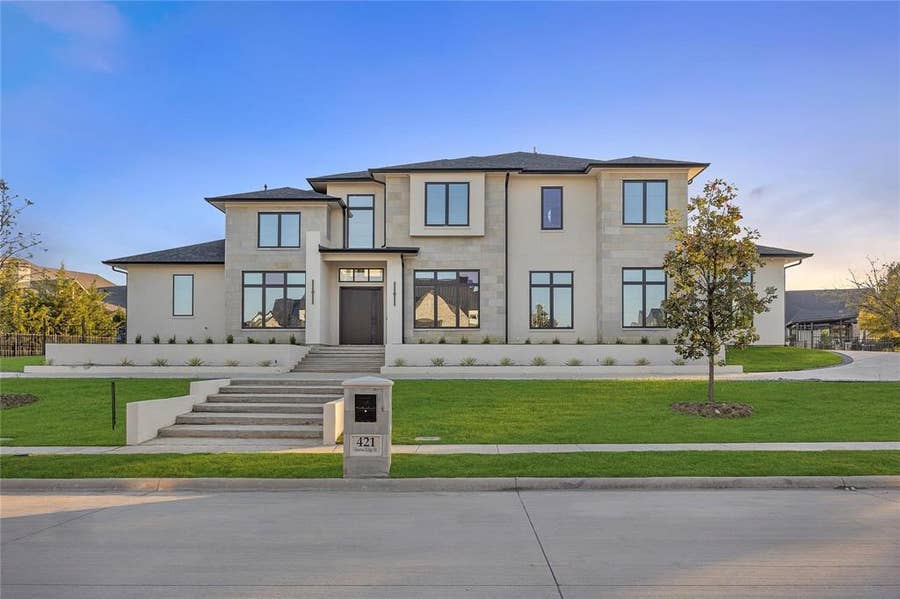 Property photo for 421 Sunrise Ridge Drive, Heath, TX