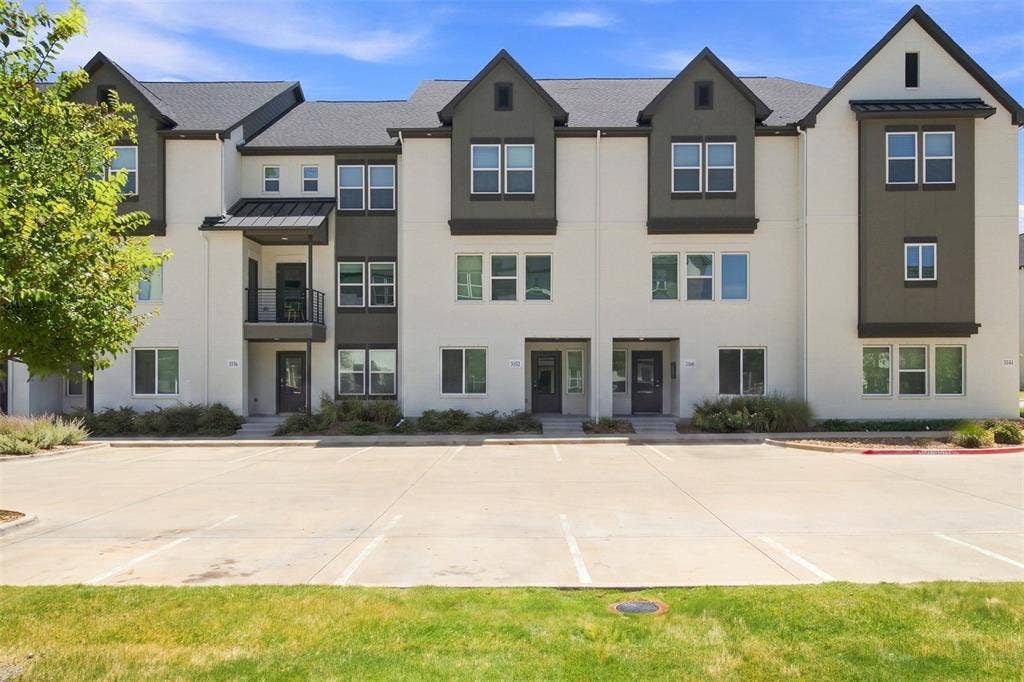 3352 Norris Street, Plano, TX 75074 3352 Norris Street, Plano, TX 75074