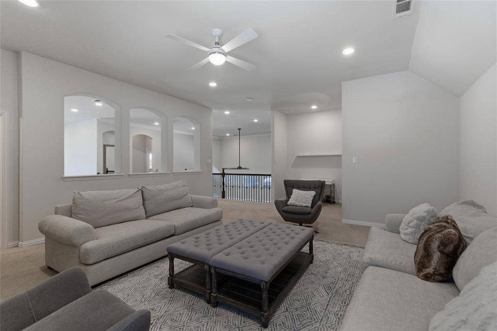 2801 Seabiscuit Road, Celina, TX 75009 2801 Seabiscuit Road, Celina, TX 75009